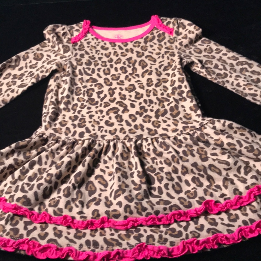 Hott pink leopard print dress